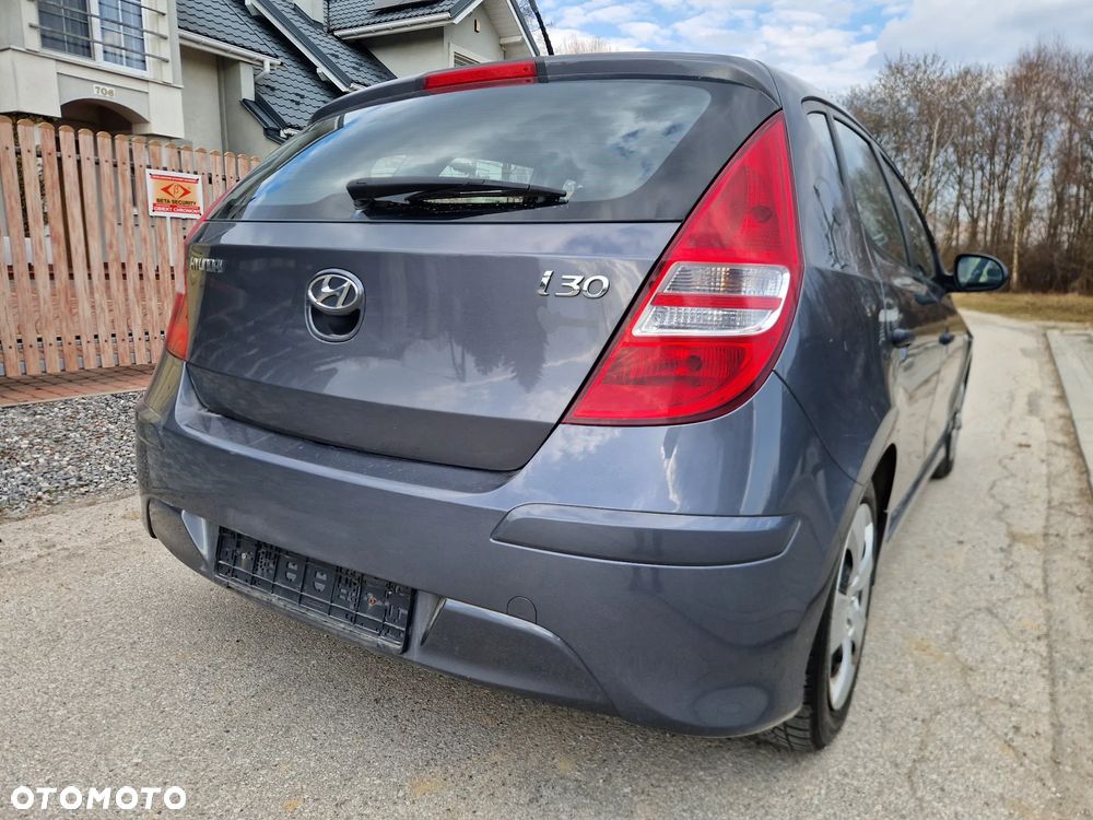 Hyundai i30 - 23