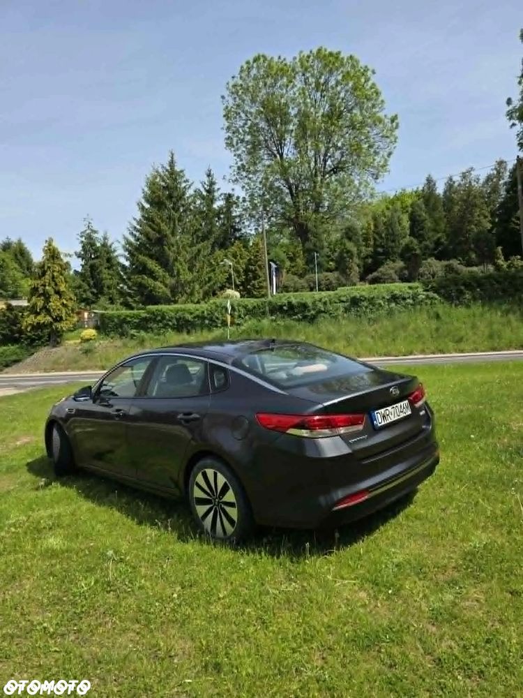Kia Optima - 5