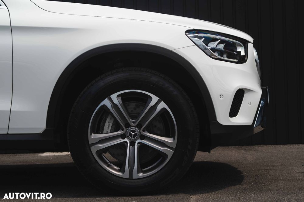 Mercedes-Benz GLC 350 e 4Matic 7G-TRONIC AMG Line - 19