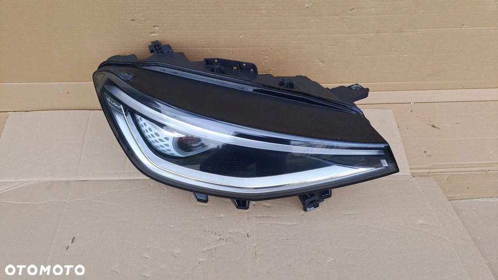 VW ID4 ID4 PRAWA LAMPA PRAWY PRZÓD 11B941036M - 3