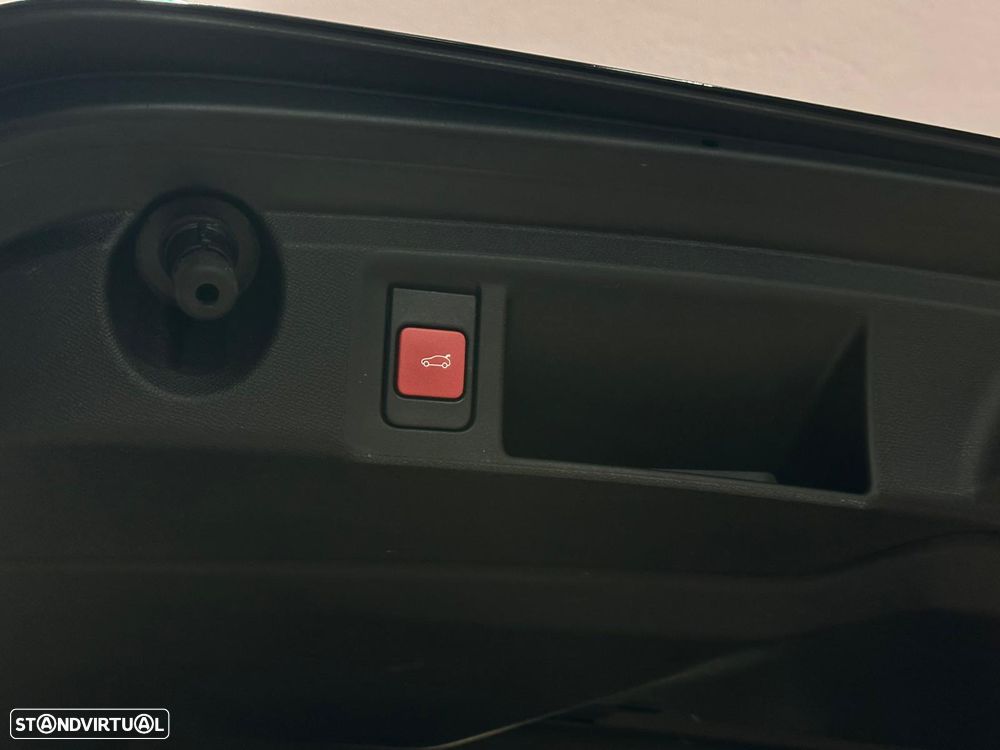 Peugeot 308 1.6 Hybrid GT Pack e-EAT8 - 13