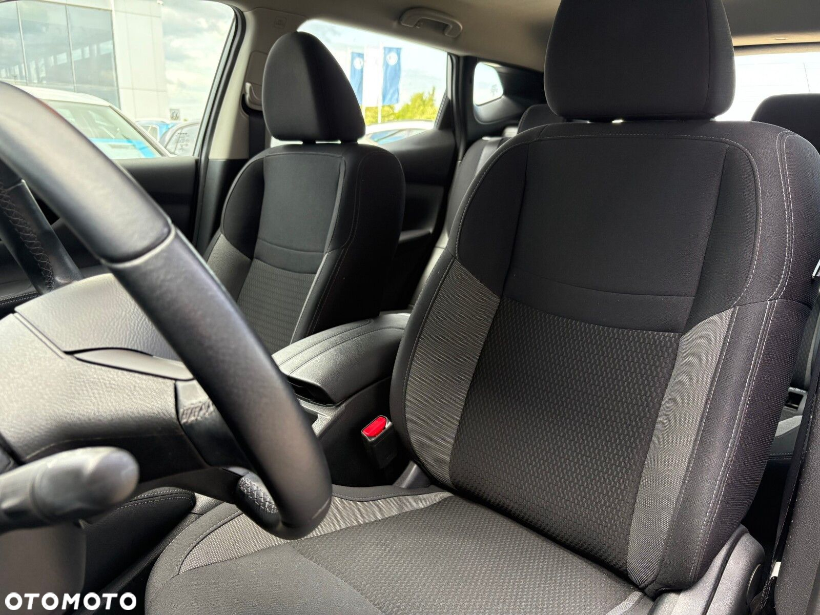 Nissan Qashqai - 12