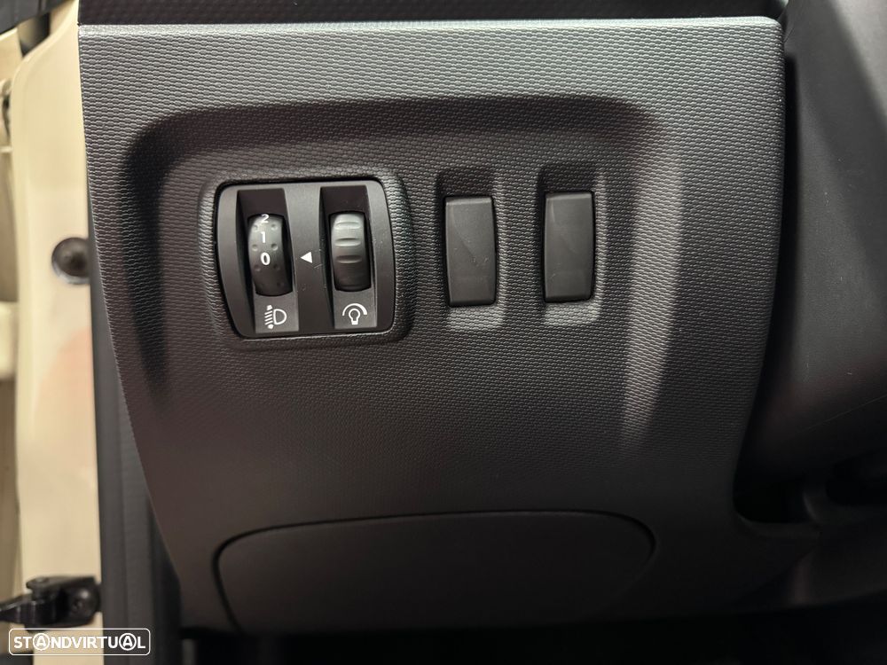 Renault Captur ENERGY TCe 120 EDC Dynamique - 19