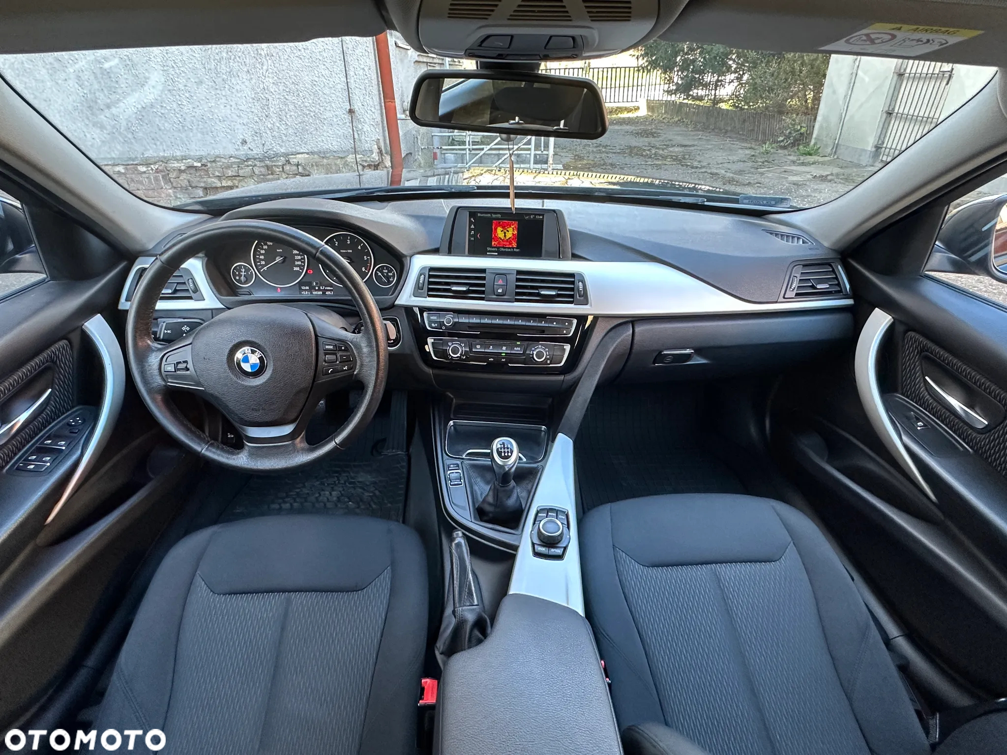 BMW Seria 3 - 24
