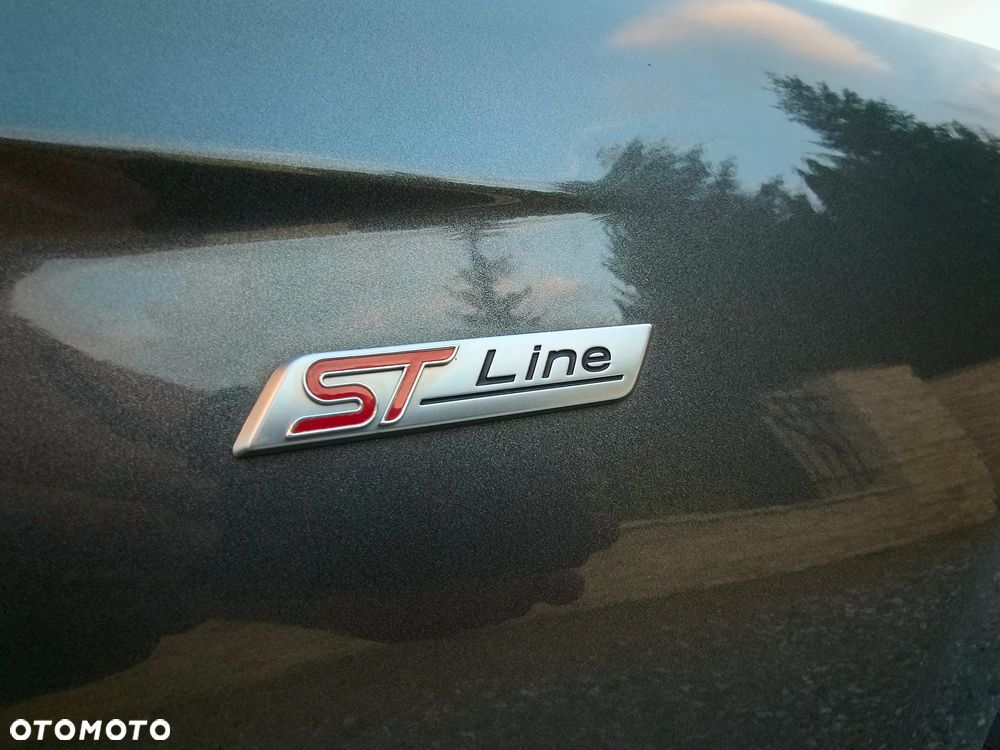Ford Focus 1.0 EcoBoost ST-Line - 38