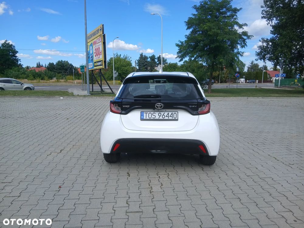Toyota Yaris - 7