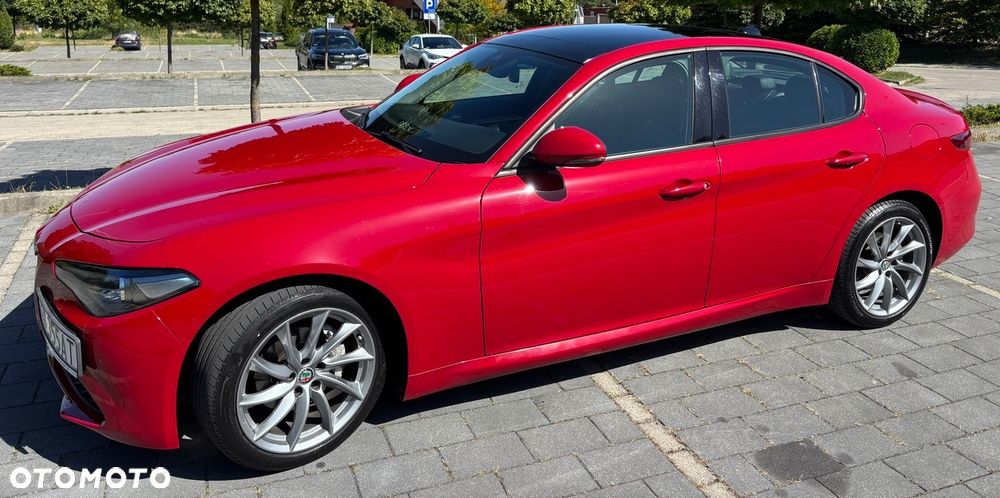 Alfa Romeo Giulia 2.0 Turbo Business - 4