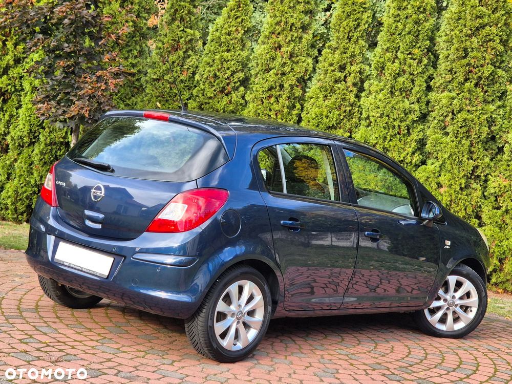 Opel Corsa 1.4 16V Active - 19