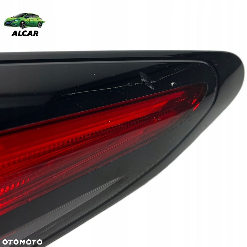 LAMPA PRAWA TYŁ NISSAN LEAF ZE1 II 2 26550-5SH1A - 2
