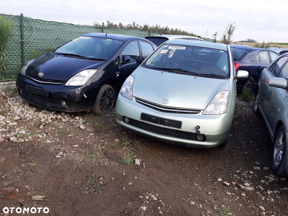Toyota Prius II tunel środkowy schowek na kubek - 5
