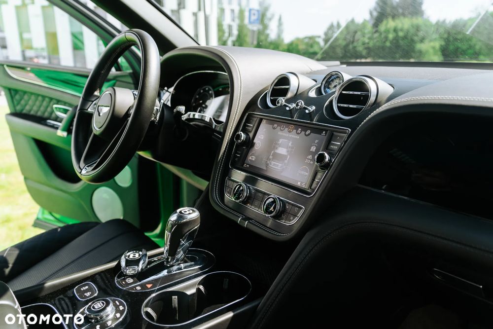 Bentley Bentayga V8 - 13