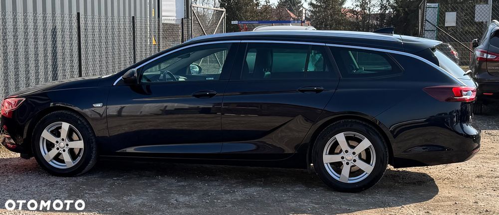 Opel Insignia - 35