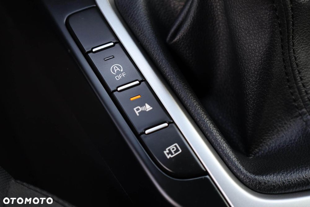 Kia Ceed 1.5 T-GDI M - 27