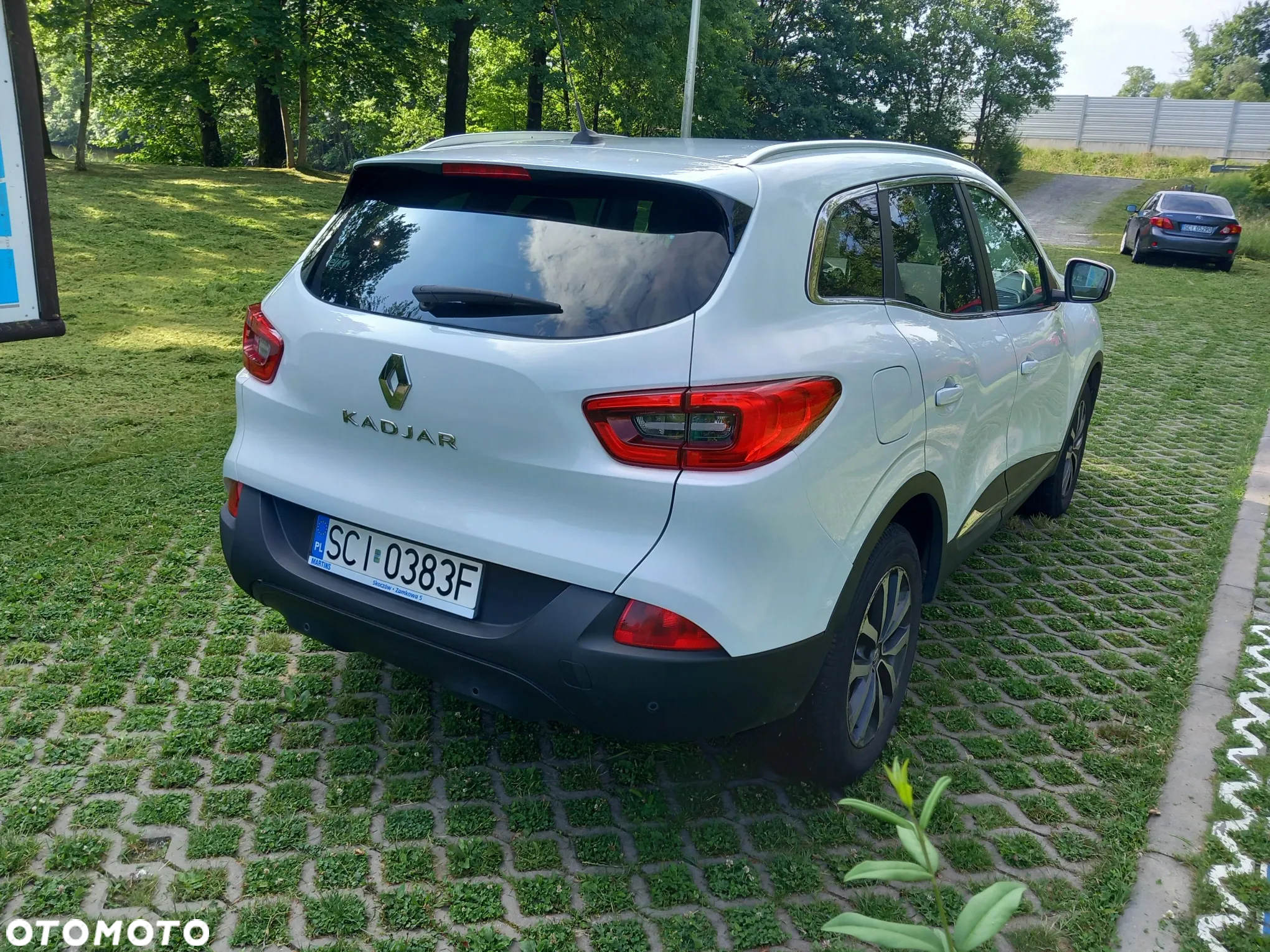 Renault Kadjar 1.5 dCi Energy Intens EDC - 4