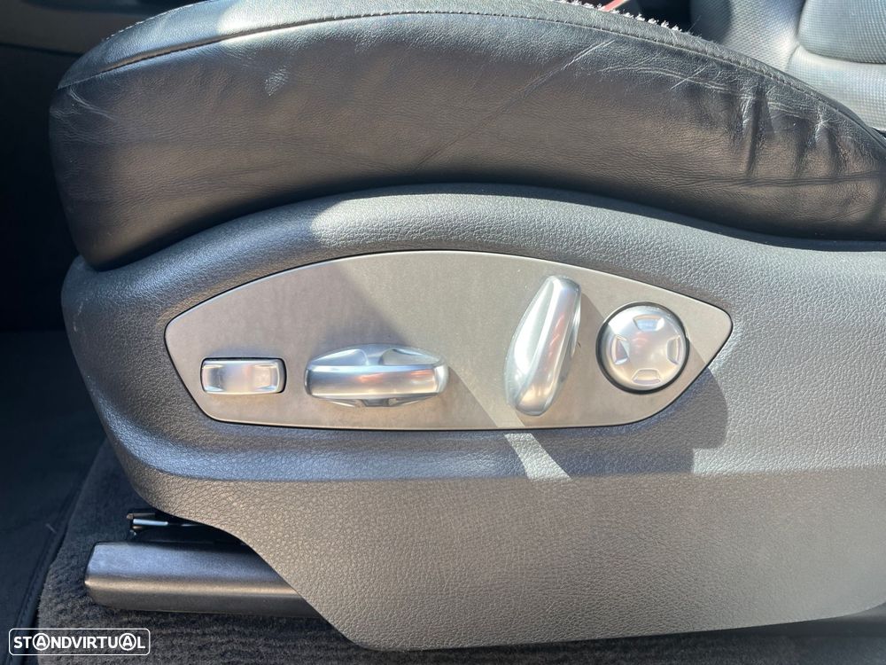 Porsche Cayenne Standard - 18