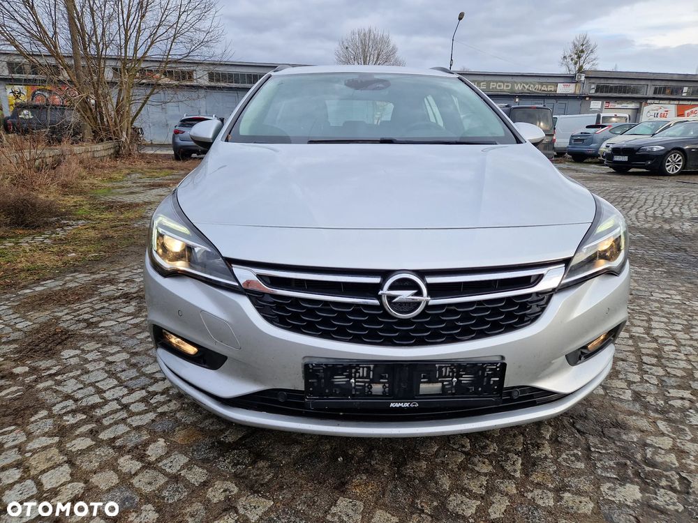 Opel Astra 1.6 D Automatik Start/Stop Edition - 1