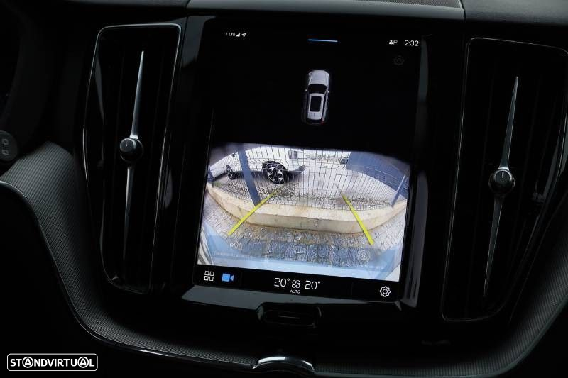 Volvo XC 60 2.0 T6 PHEV Plus Dark AWD - 22