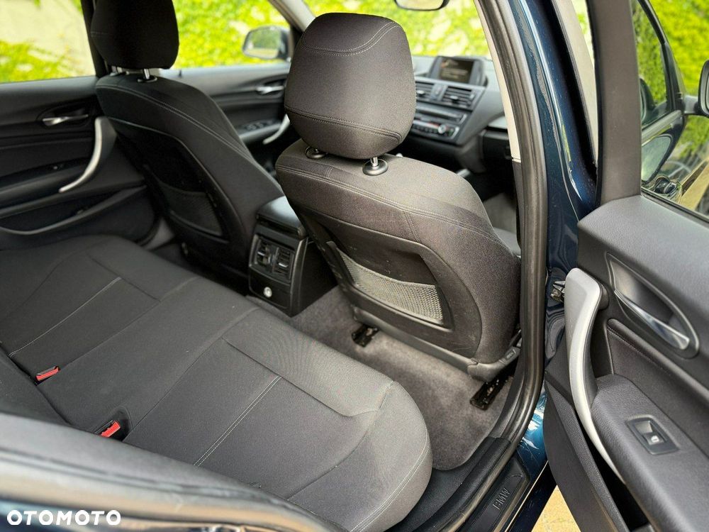 BMW Seria 1 118i Sport Line - 11