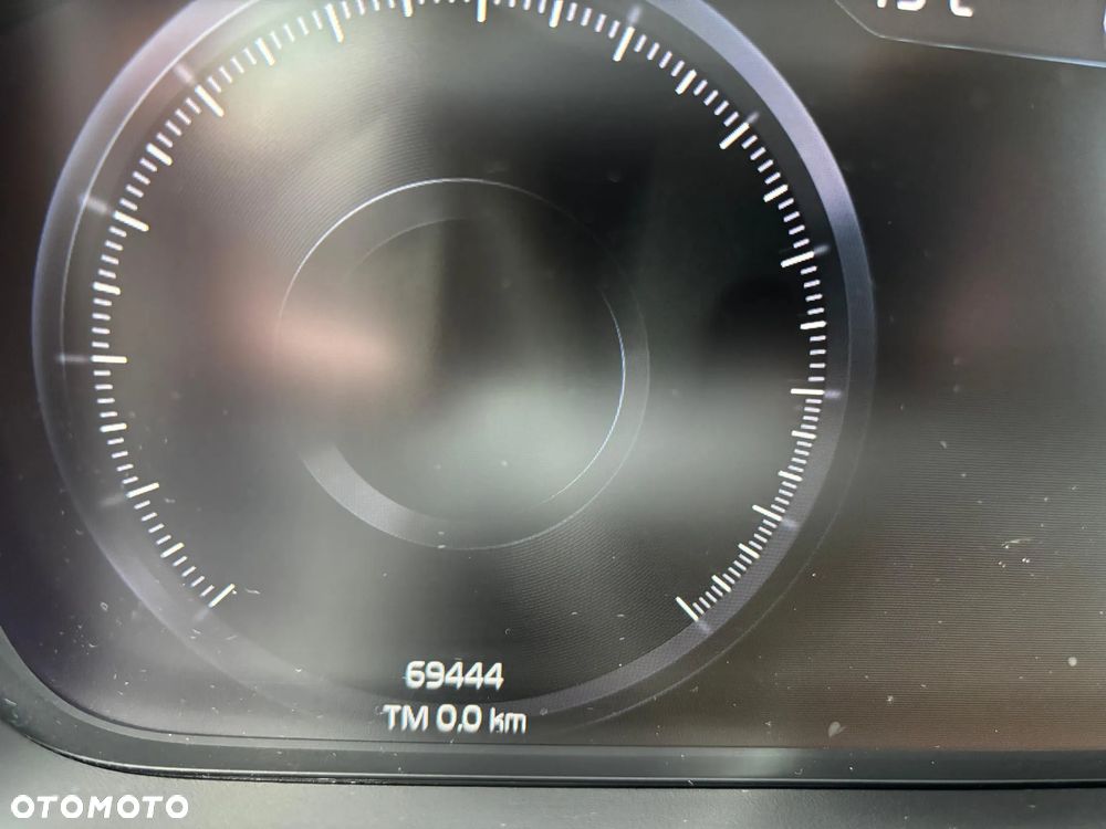 Volvo XC 40 T3 Momentum - 8