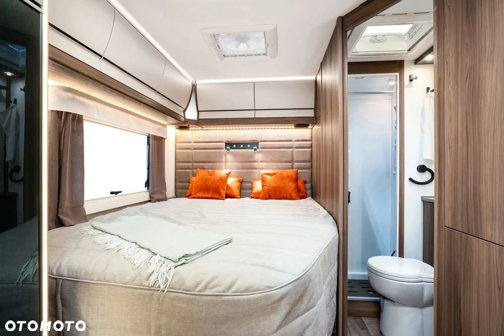 KABE Royal x810 LXL - 8