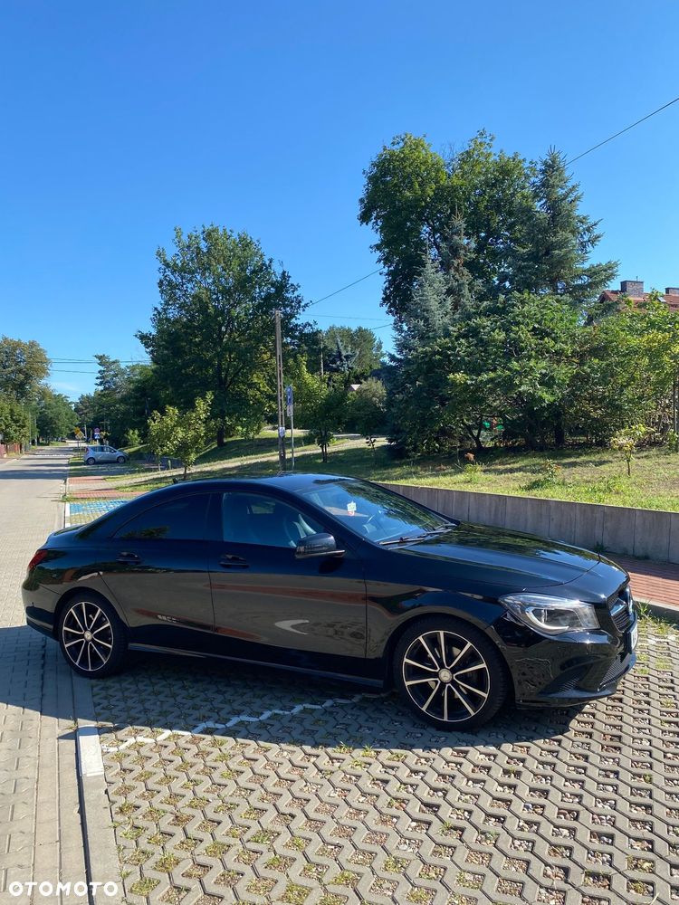 Mercedes-Benz CLA 180 - 8