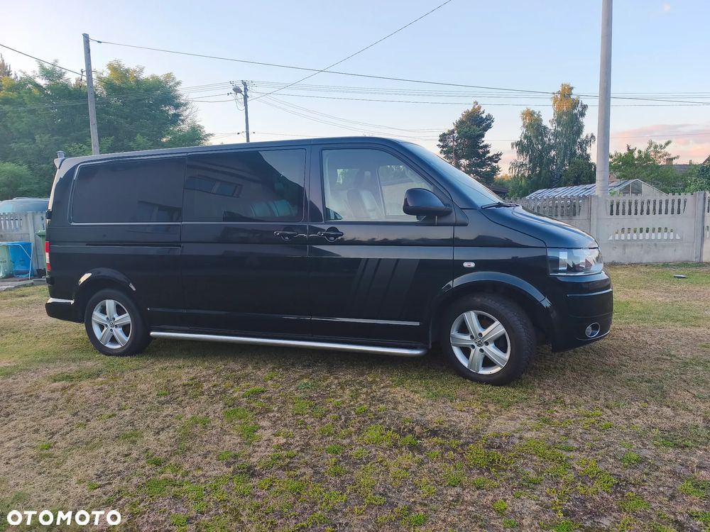 Volkswagen Transporter - 1