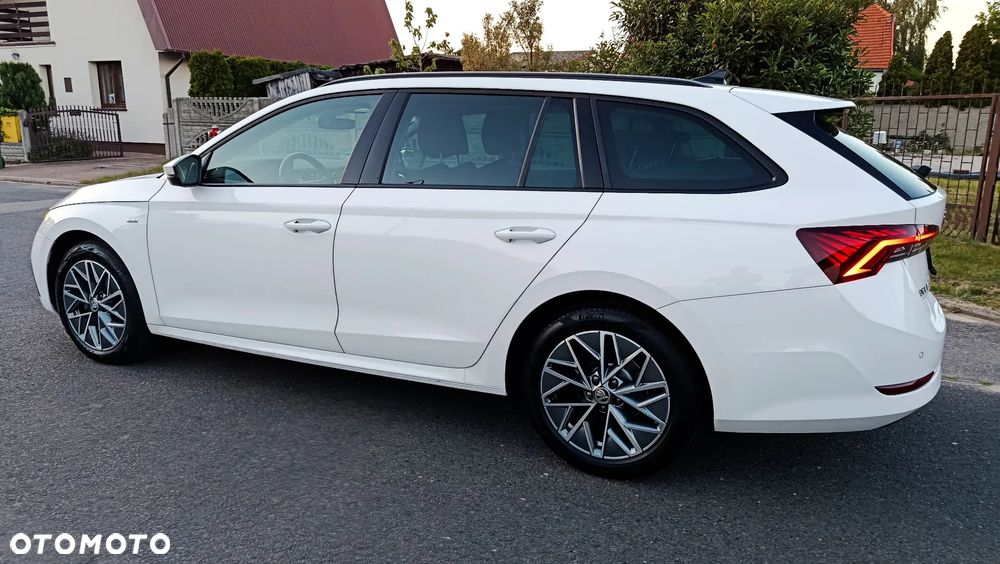 Skoda Octavia 2.0 TDI DSG Tour - 35