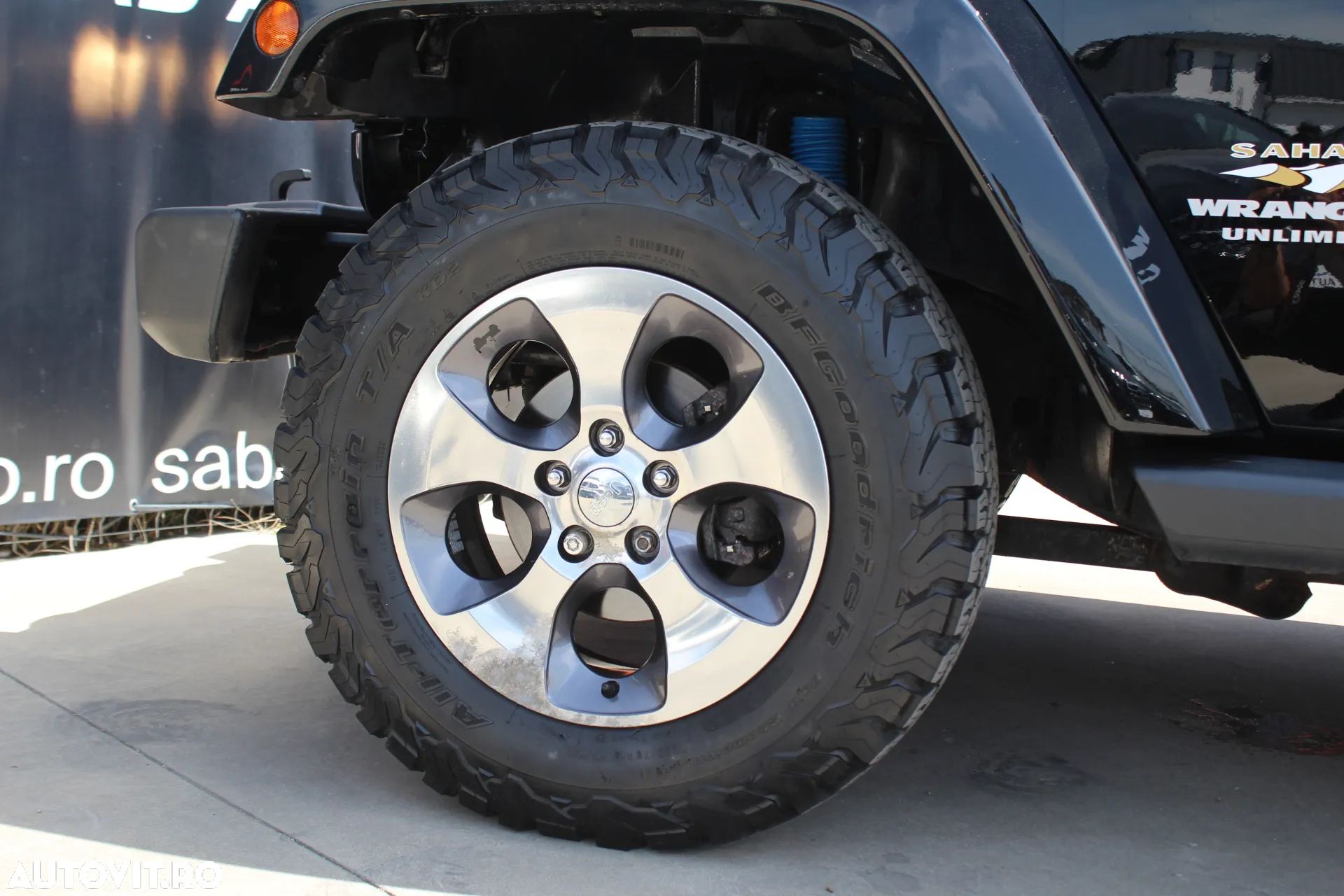 Jeep Wrangler - 17