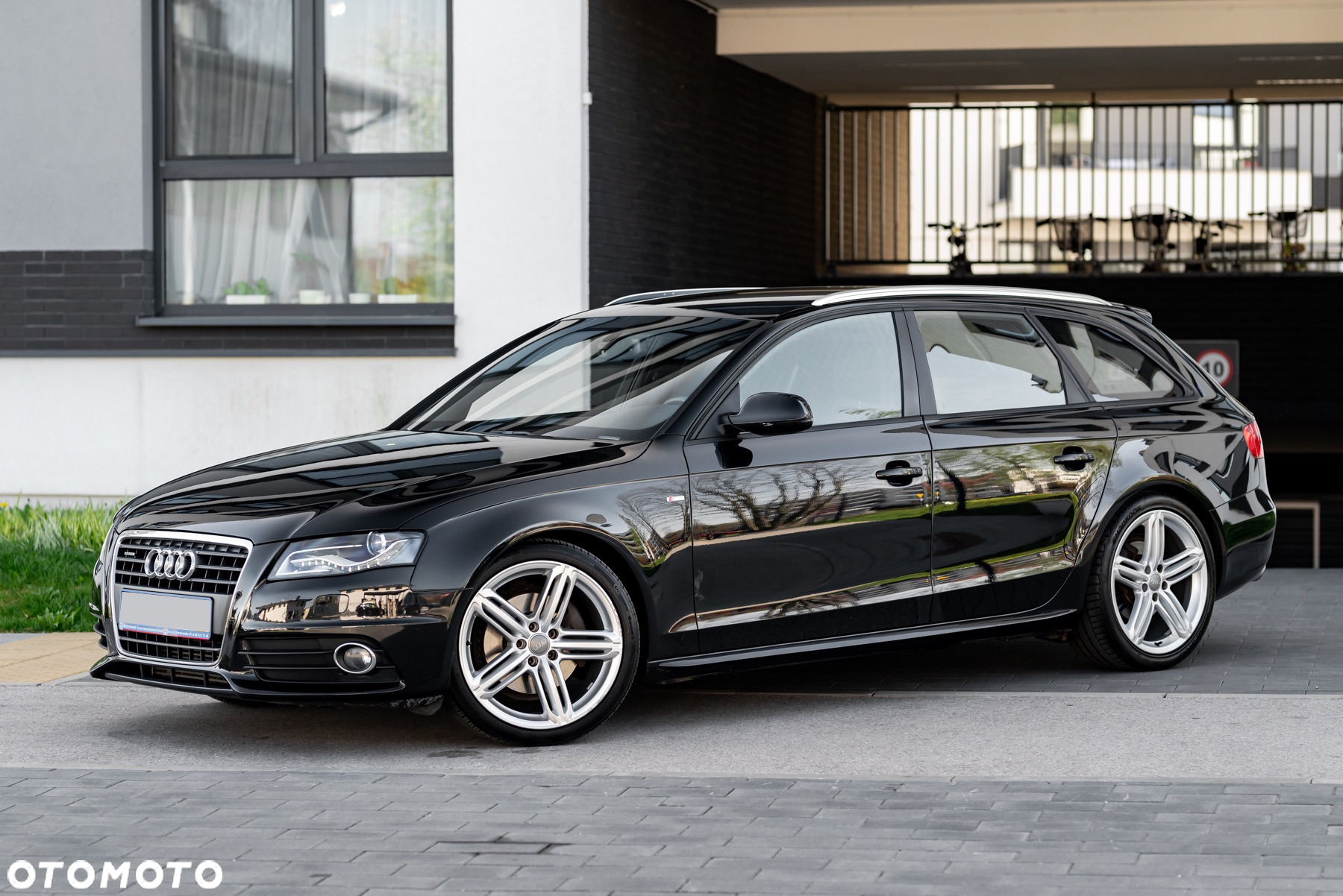 Audi A4 Avant 2.0 TFSI quattro S line Sportpaket - 3