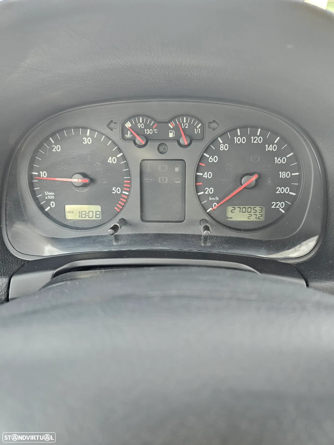 VW Golf 1.9 TDi Highline - 10