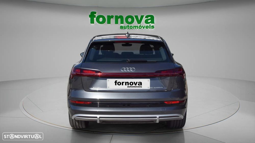 Audi e-tron 55 quattro S line - 6