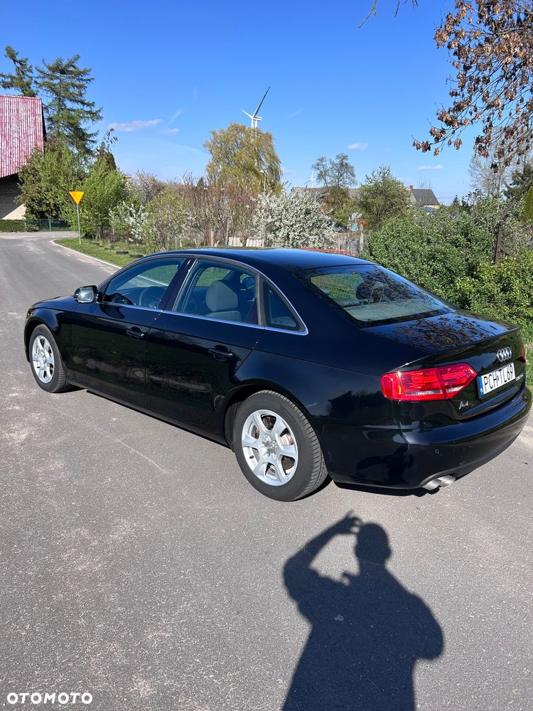 Audi A4 Limousine 2.0 TDI e DPF - 4