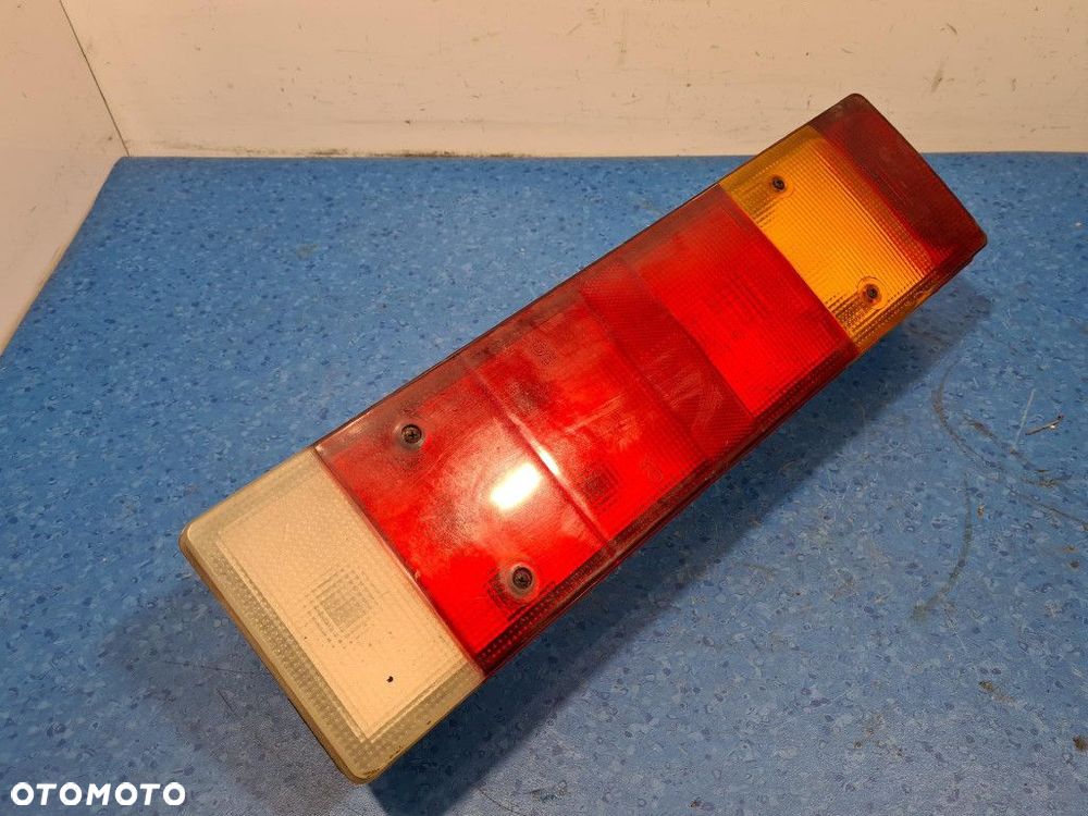 IVECO STRALIS AS LAMPA TYŁ LEWA ZEWNĘTRZNA - 2
