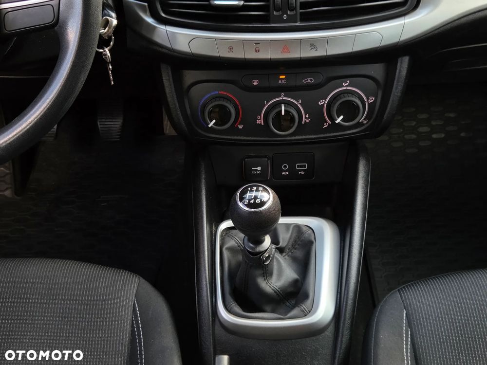 Fiat Tipo 1.4 16v Easy - 26