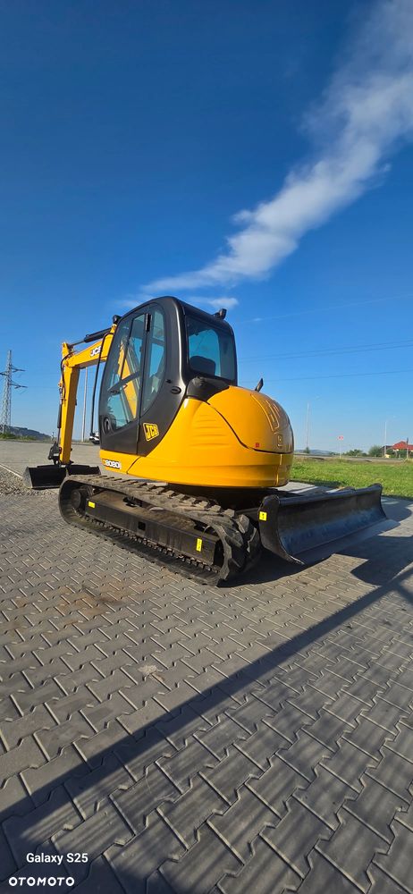 JCB 8080 - 12