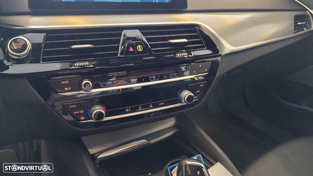 BMW 530 e iPerformance Pack M - 45