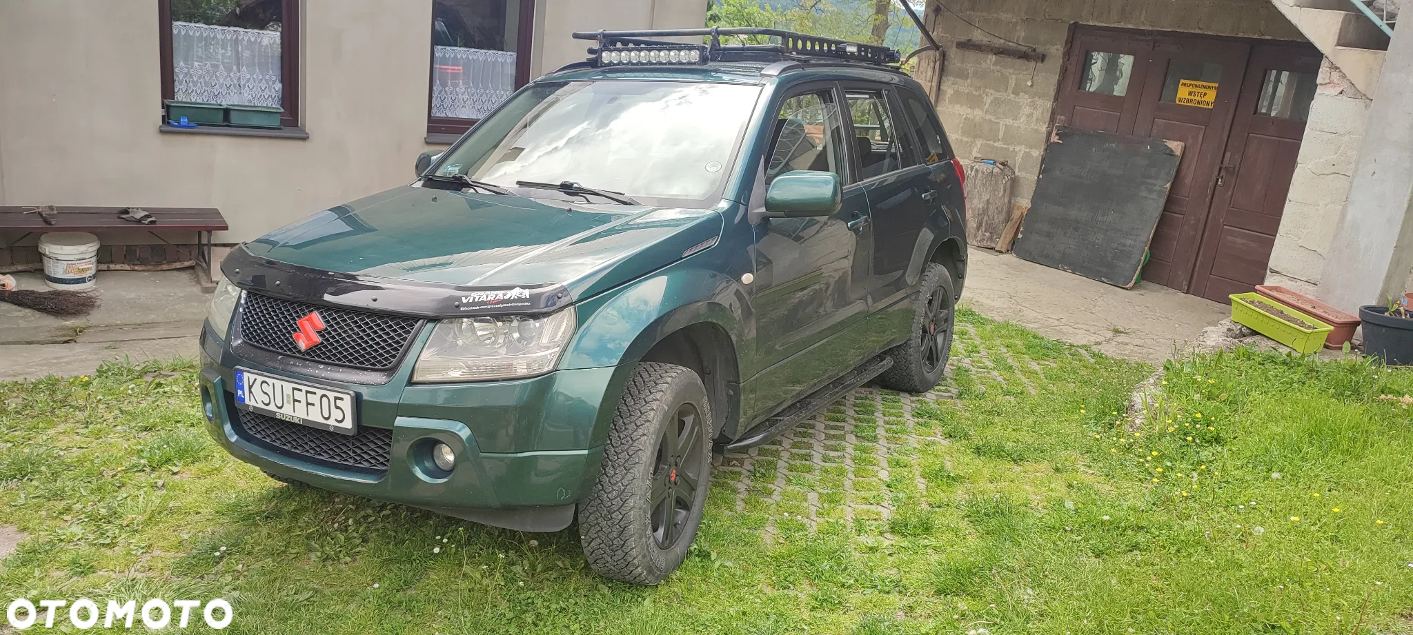 Suzuki Grand Vitara 2.0 - 3