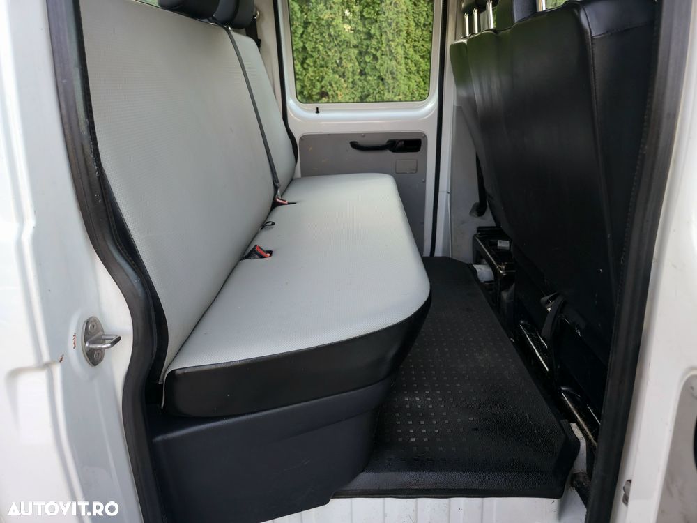 Volkswagen Transporter - 6