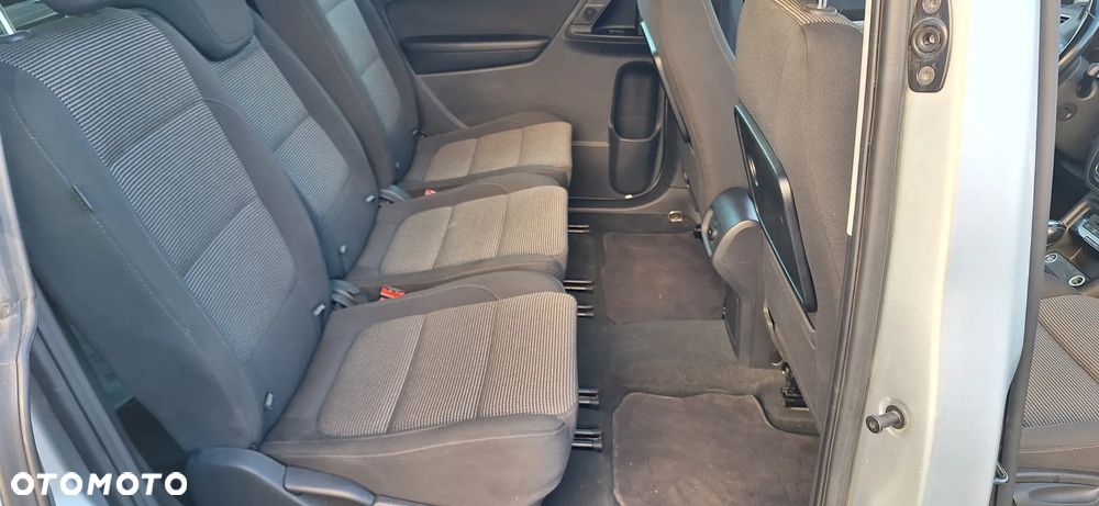 Volkswagen Sharan - 8