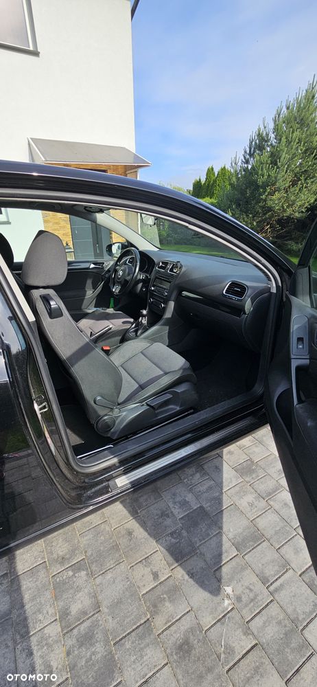 Volkswagen Golf - 2