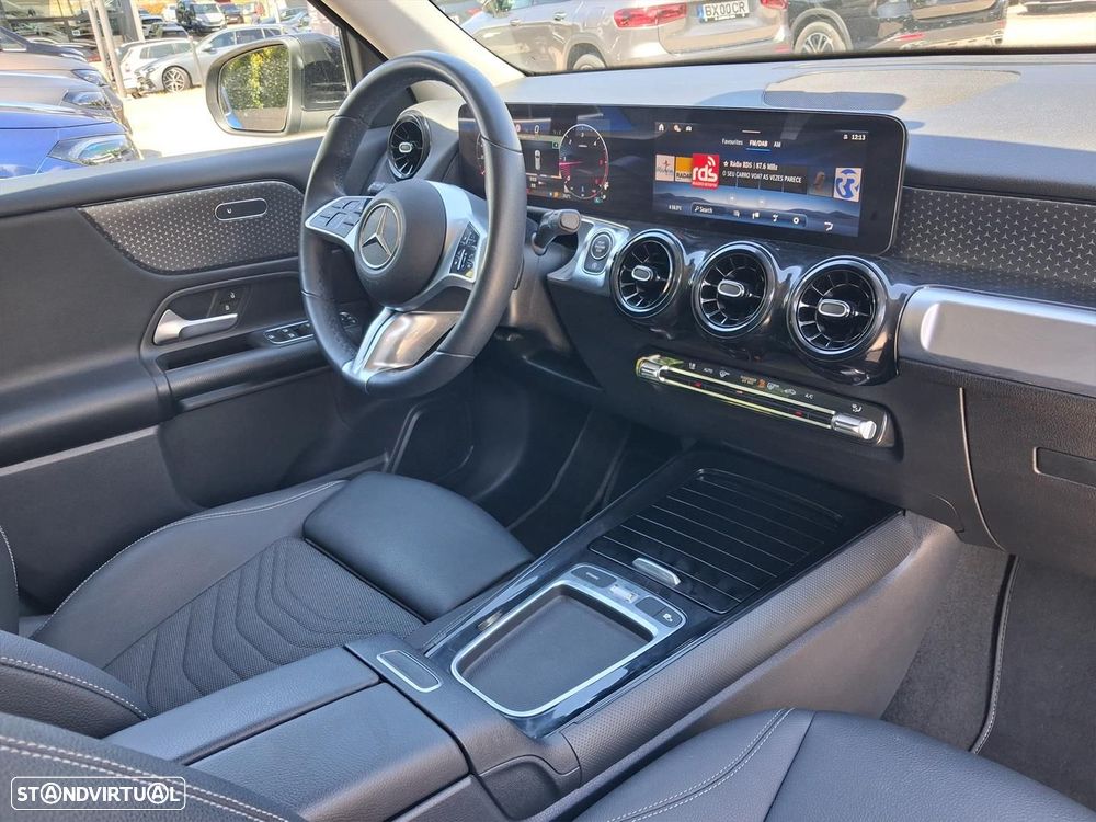 Mercedes-Benz GLB 180 d Progressive - 14