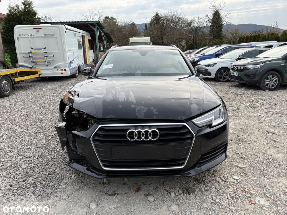 Audi A4 Avant 2.0 TDI design - 4