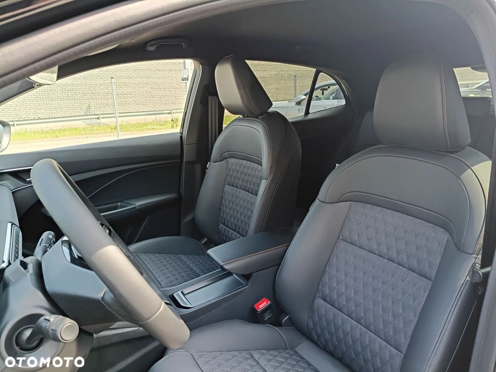 MG MG3 1.5 HEV+ Exclusive - 13