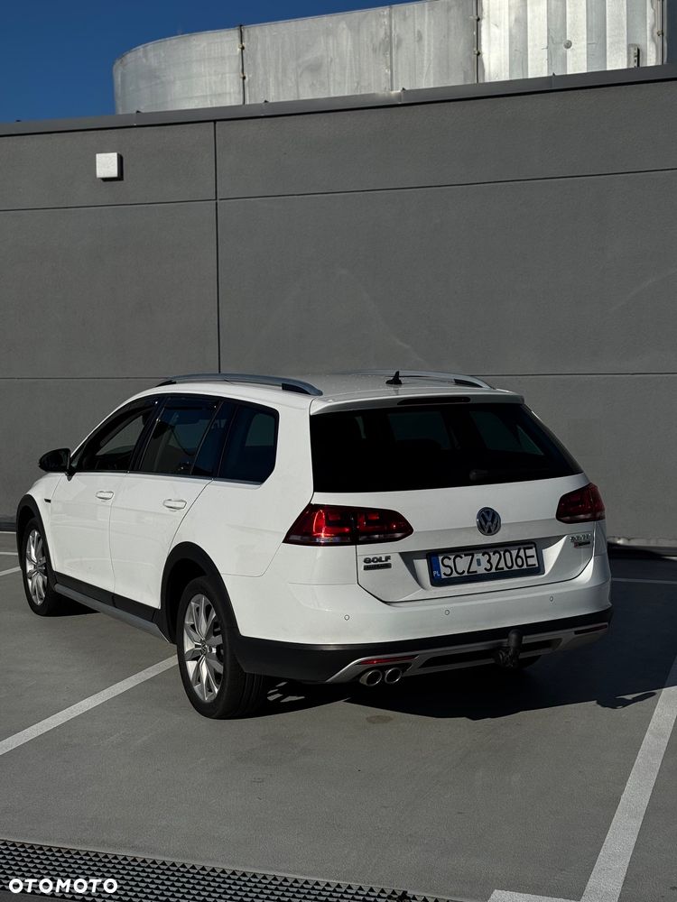 Volkswagen Golf Alltrack 2.0 TDI 4Motion BlueMotion Technol - 4