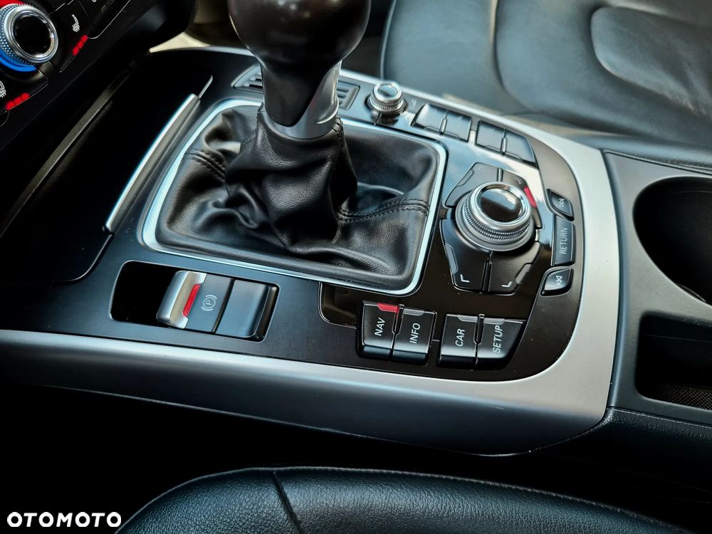 Audi A4 Avant - 27