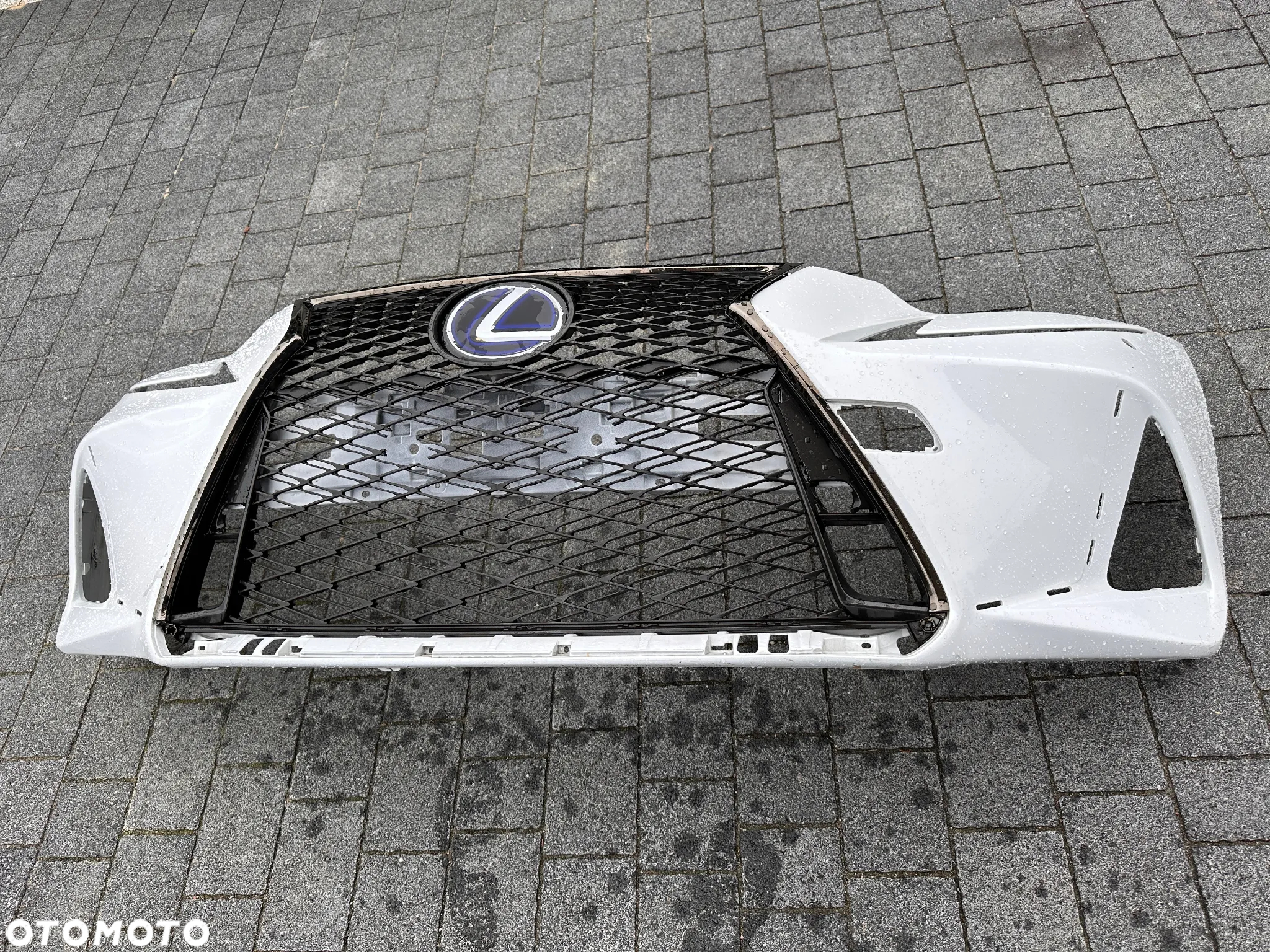 Lexus IS IS300h 200T 17 20 LIFT zderzak maska led - 3