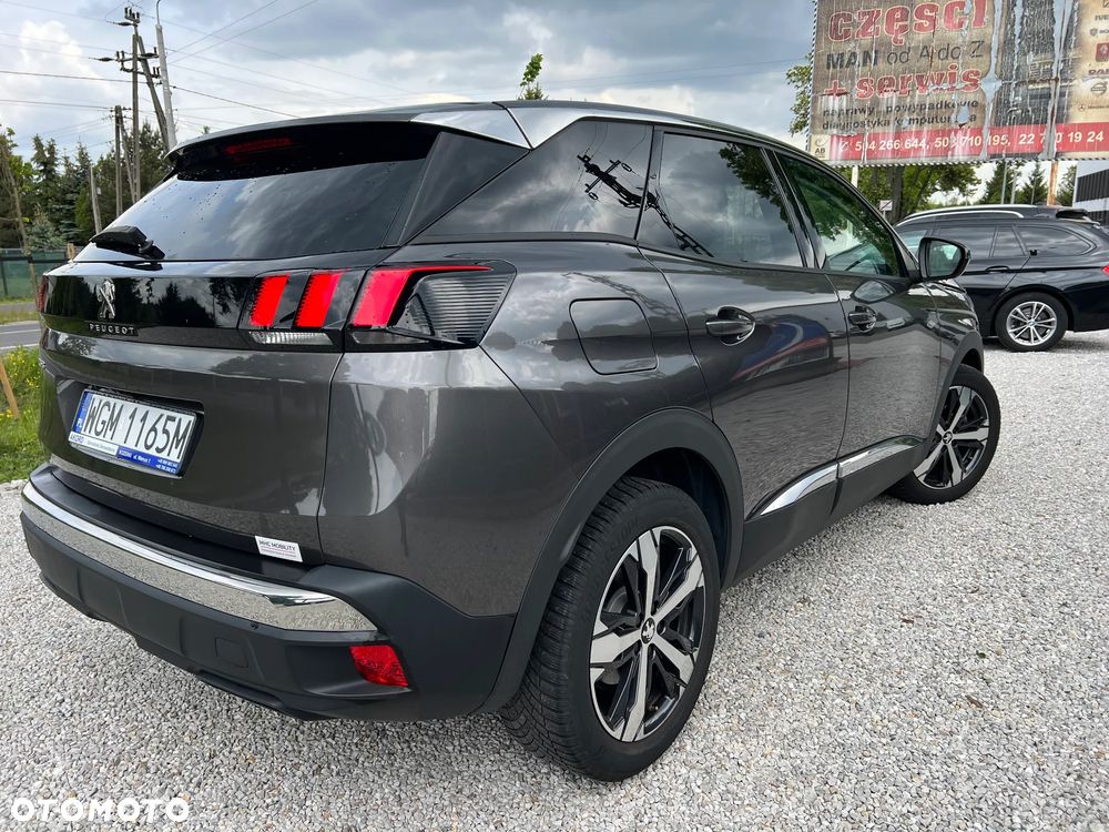 Peugeot 3008 1.5 BlueHDi Allure Pack S&S EAT8 - 17
