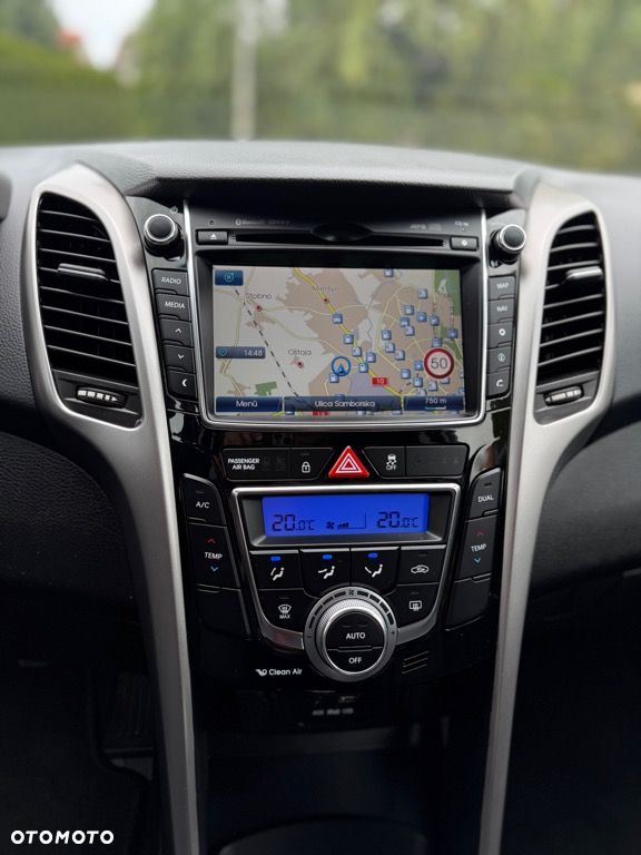 Hyundai i30 1.6 GDI Premium - 22