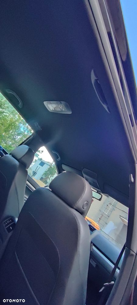 Volkswagen Golf R32 4Motion DSG - 15