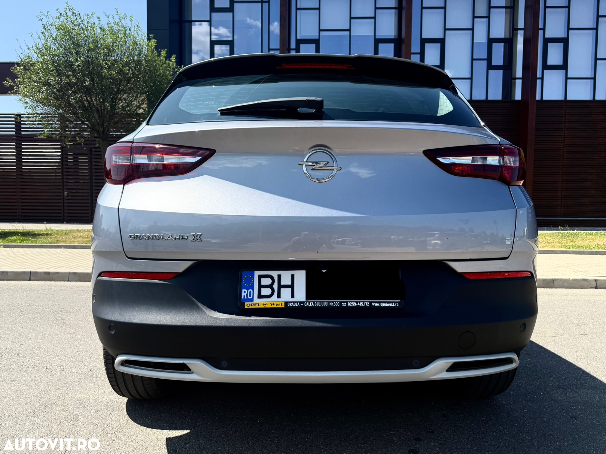 Opel Grandland X 1.2 Turbo START/STOP Aut. Innovation - 5